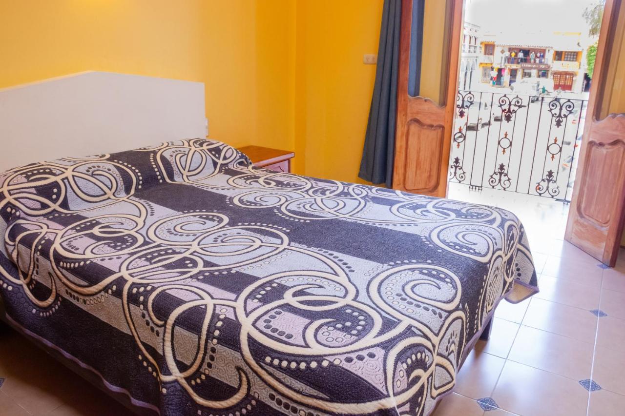 Hotel Del Parque Naolinco de Victoria Екстериор снимка